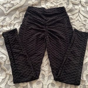 Scrunch booty leggings